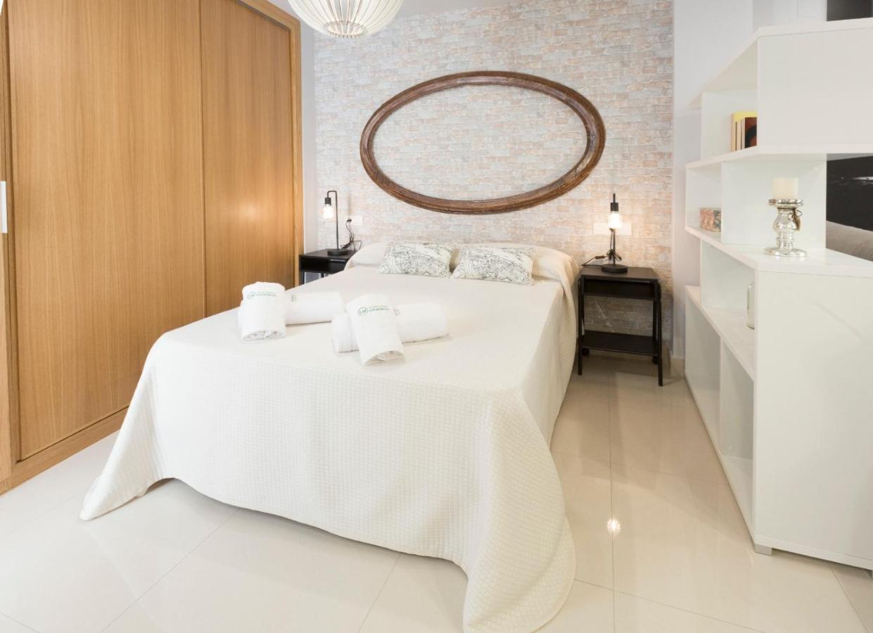 Apartamentos Los Moriles Luaran gambar